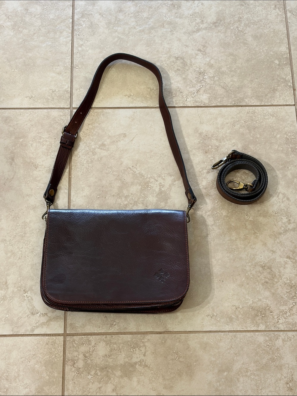 Classic Brown Leather Crossbody Bag